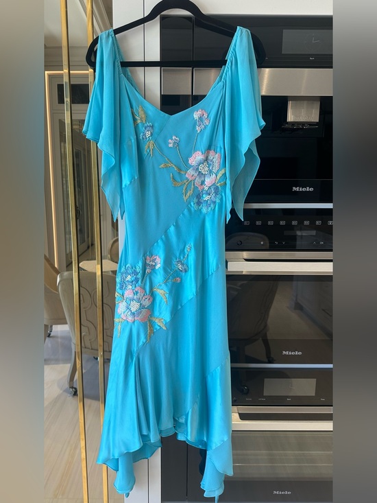 Sue Wong Dresses & Skirts - Sue Wong Silk Turquoise Y2K Ruched Floral Embroidered Asymmetrical Dress- Size 8